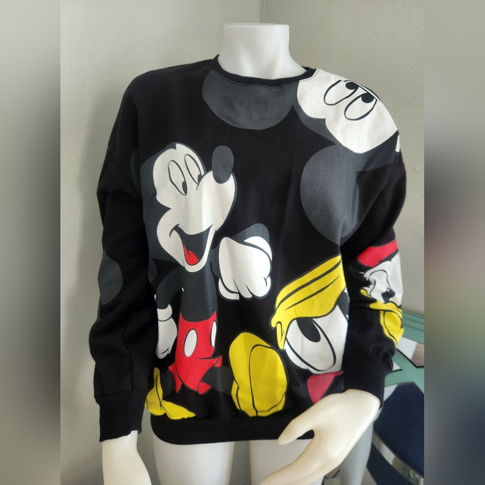 Mickey Mouse Graphic Sweatshirt